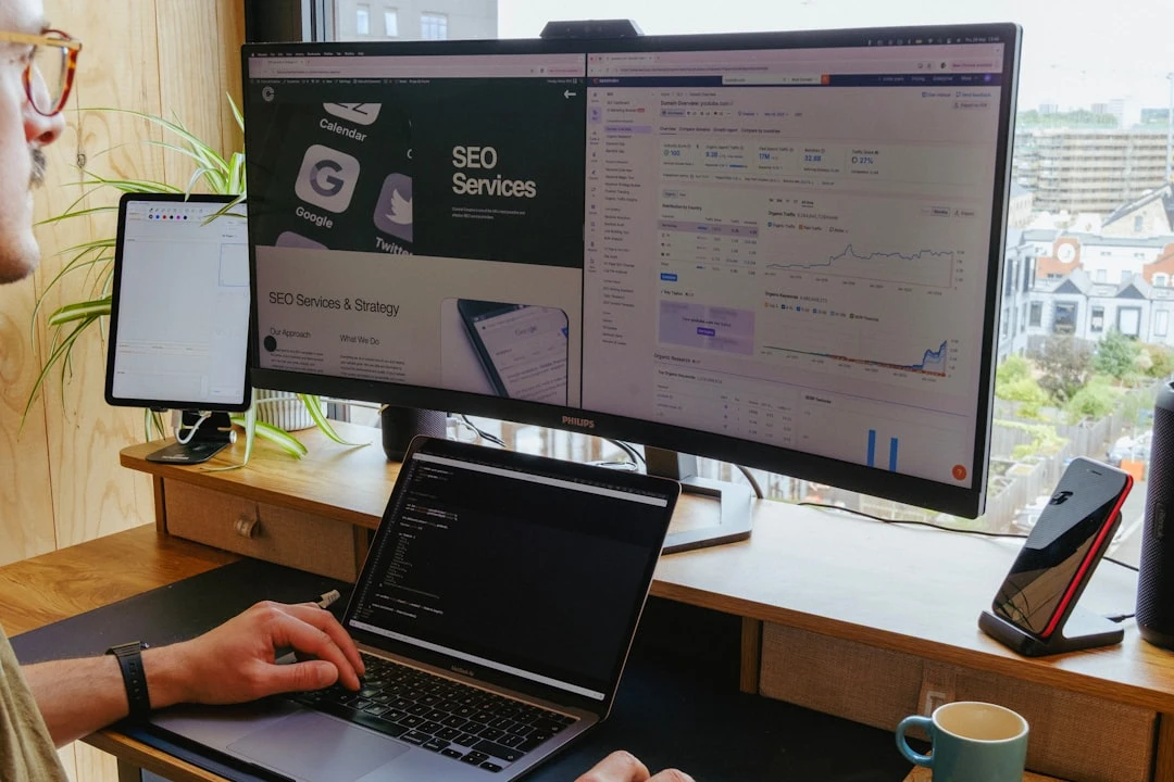 Công cụ kiểm tra backlink miễn phí - phân tích liên kết website SEO