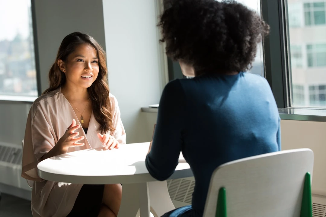 Danh sách những sai lầm phổ biến trong guest posting như nội dung yếu, lựa chọn publication sai, và pitch không cá nhân hóa
