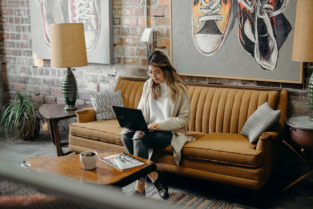 Hình ảnh thực tế viết email pitch cho trang fashion, làm việc tại Việt Nam