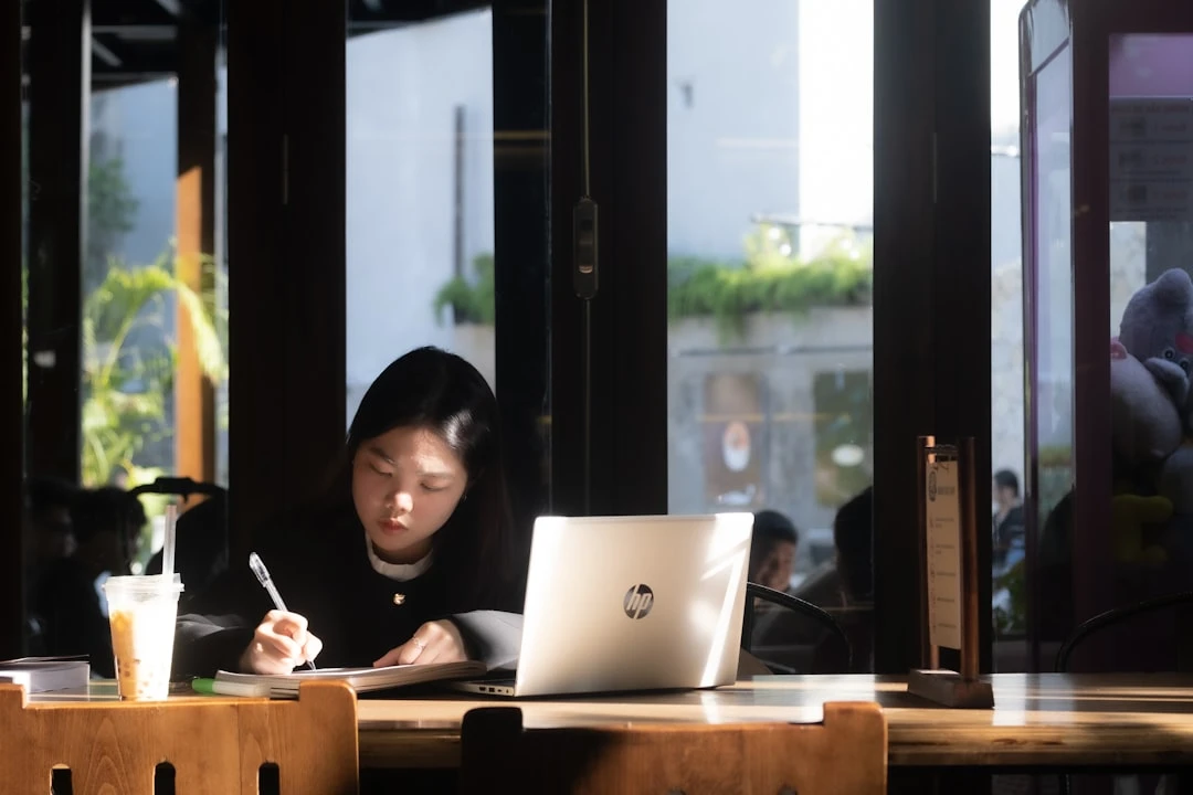 Quá trình viết guest post gratis theo tiêu chuẩn editorial và chuẩn mực SEO