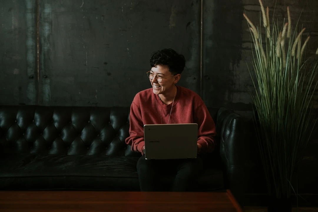 Viết email pitch chuyên nghiệp cho guest posts sites với research và personalization