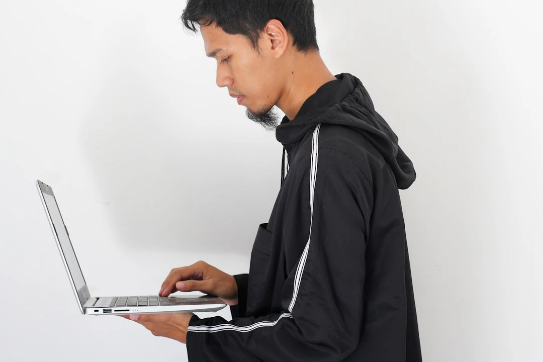 Viết guest post chất lượng: cấu trúc heading, original content, internal links tự nhiên, bio tác giả chuẩn SEO